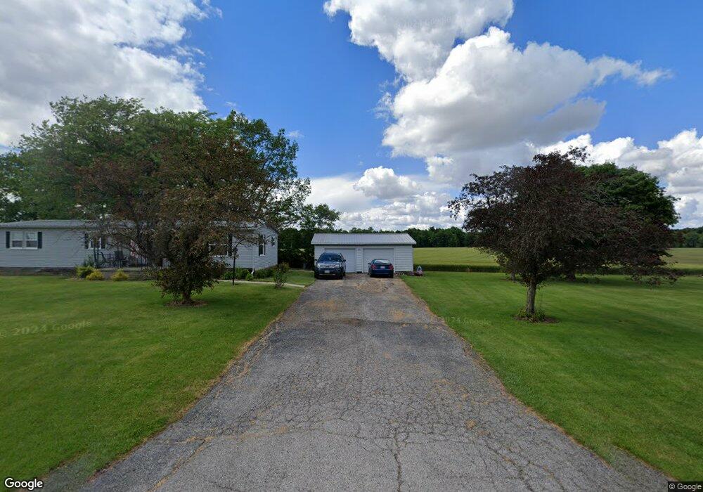 2116 Wyandot Rd, Bucyrus, OH 44820 - photo 1