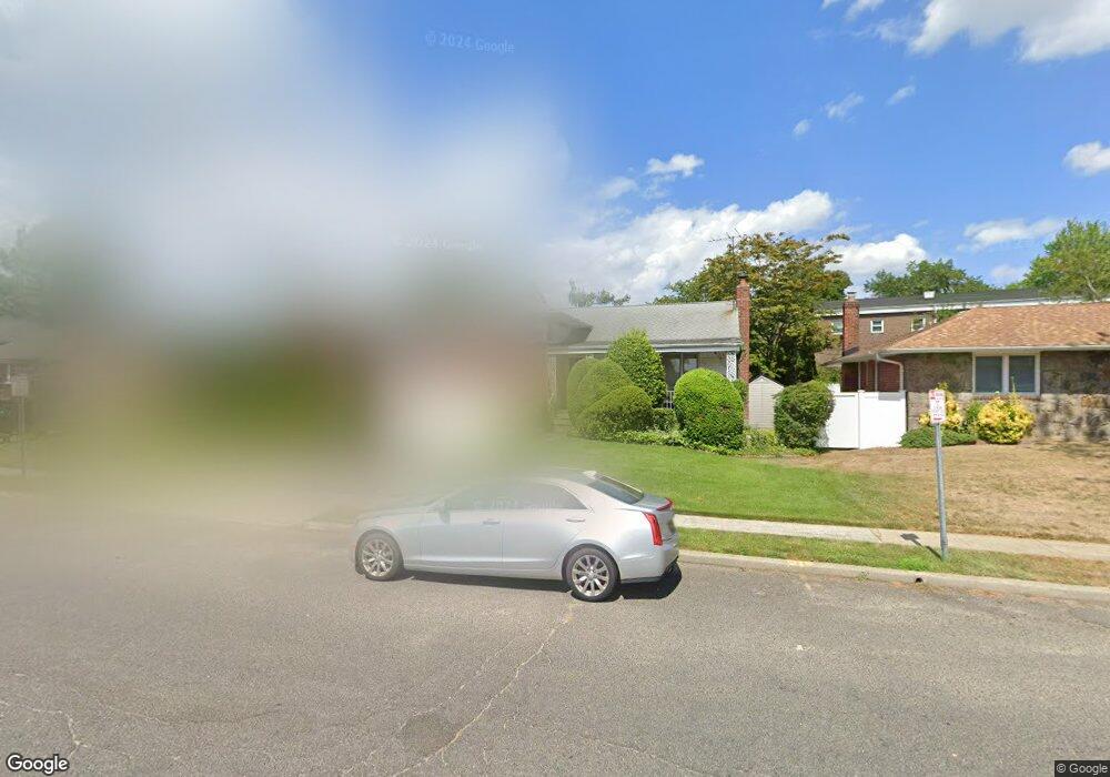 432 Garden Blvd, Garden City, NY 11530 - photo 1