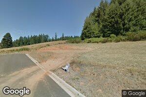 983 C St Unit 6, Elkton, OR 97436