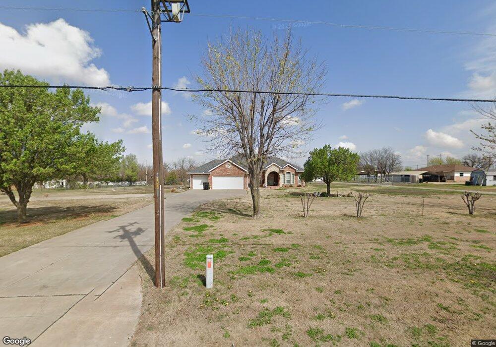 3741 Regina St, Moore, OK 73160 - photo 1