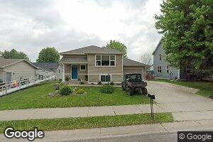 125 8th St NE, Plainview, MN 55964