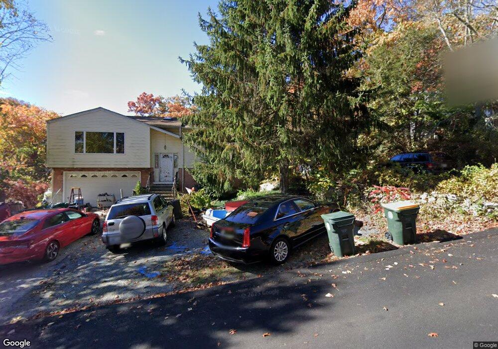 12 Oakdale St, Smithfield, RI 02917 - photo 1