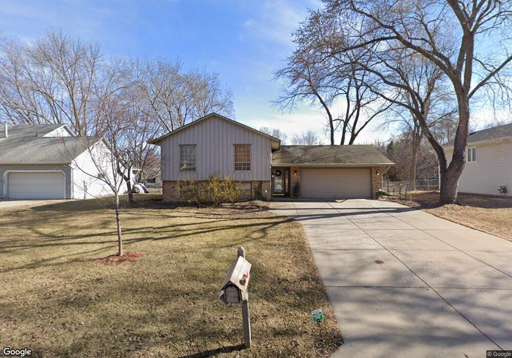 10521 102nd Place N, Maple Grove, MN 55369 - photo 1