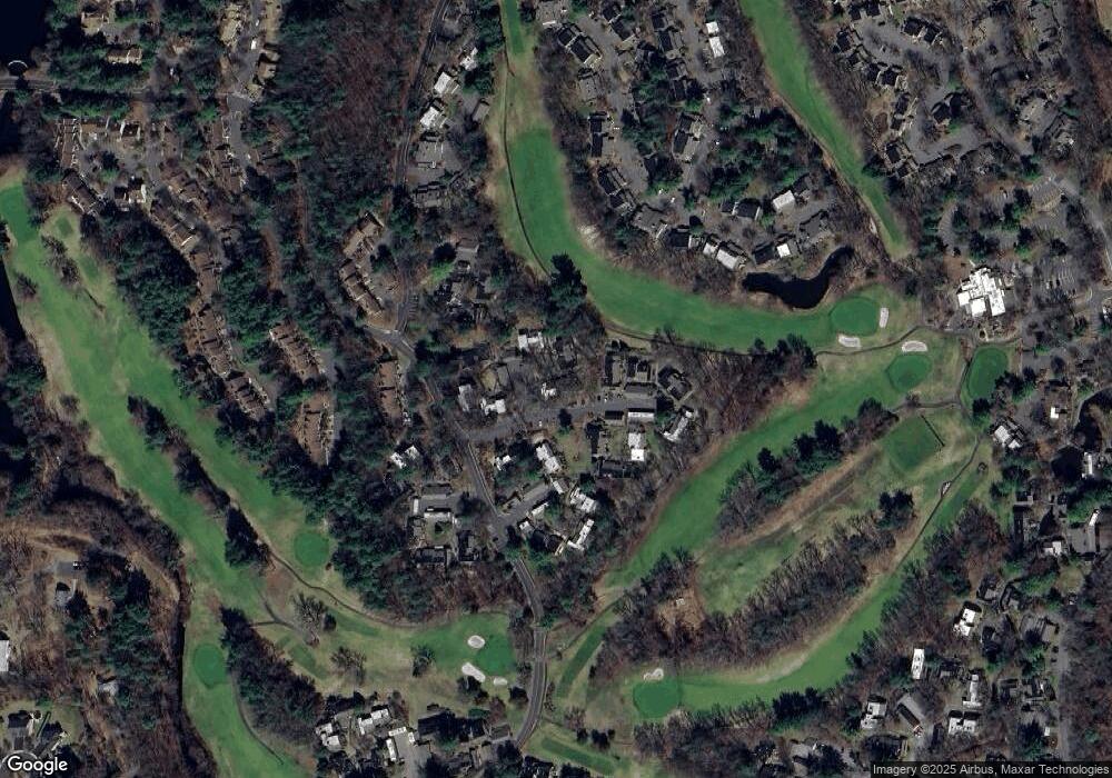 14 Canterbury Ln unit 14, Avon, CT 06001 - photo 1