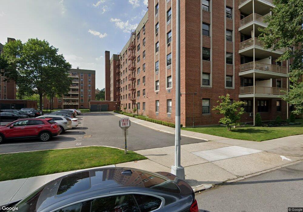 8629 155th Ave unit 3 B, Howard Beach, NY 11414 - photo 1