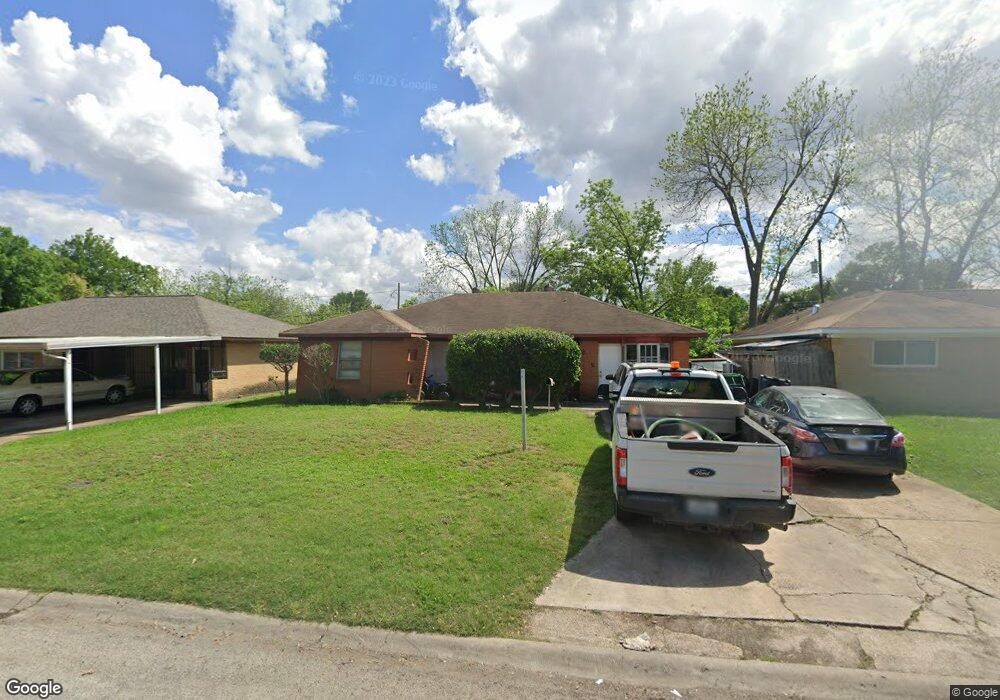202 Bizerte St, Houston, TX 77022 - photo 1