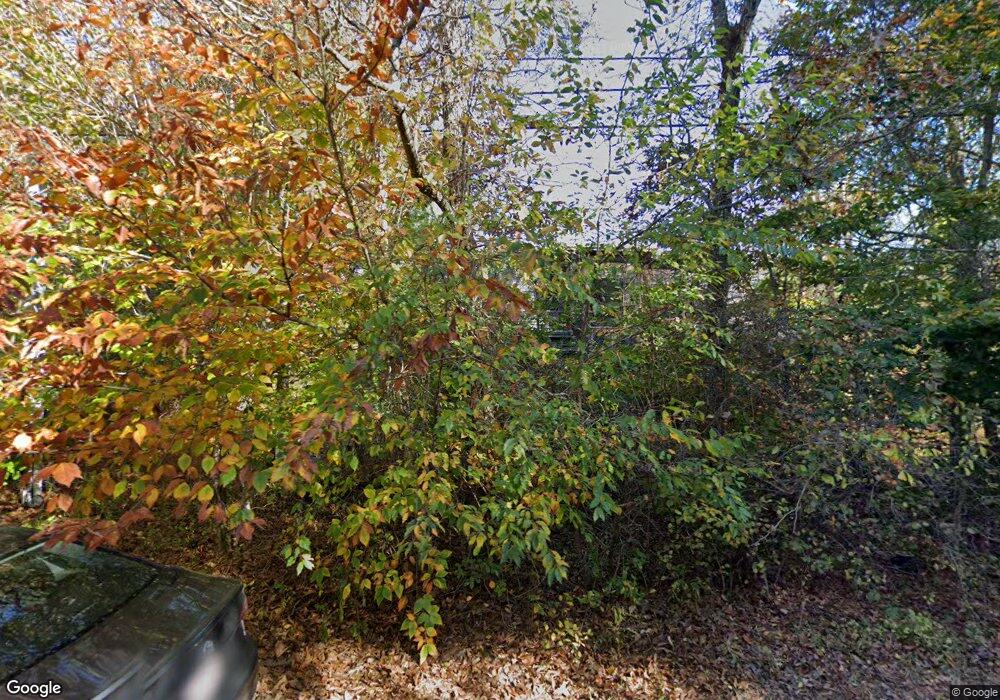 14 Manaquayak Rd, Vineyard Haven, MA 02568 - photo 1