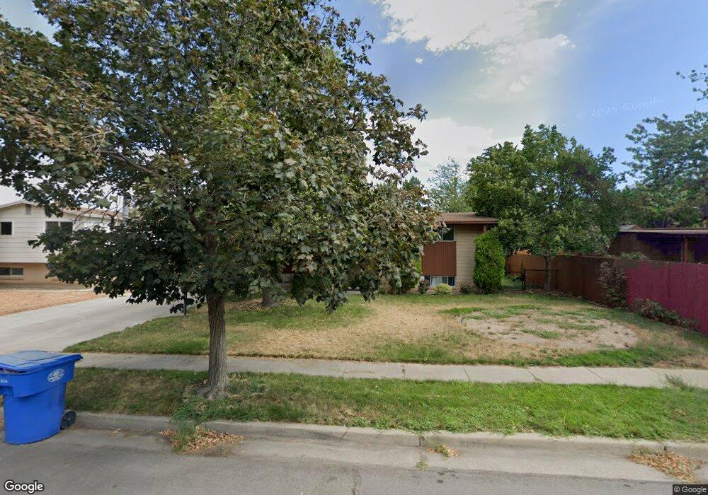 851 Newbold Cir, Midvale, UT 84047 - photo 1