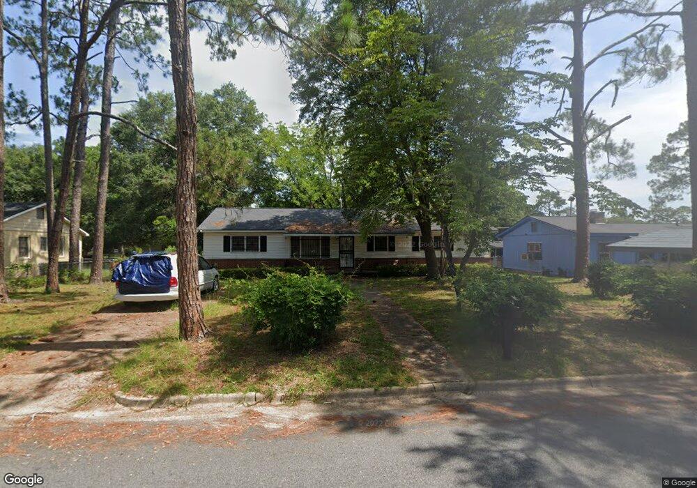 1607 W Waddell Ave, Albany, GA 31707 - photo 1