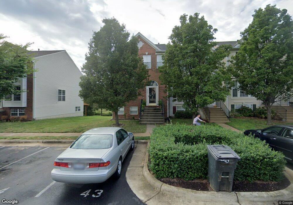 8246 Humphrey Ln, Manassas, VA 20109 - photo 1
