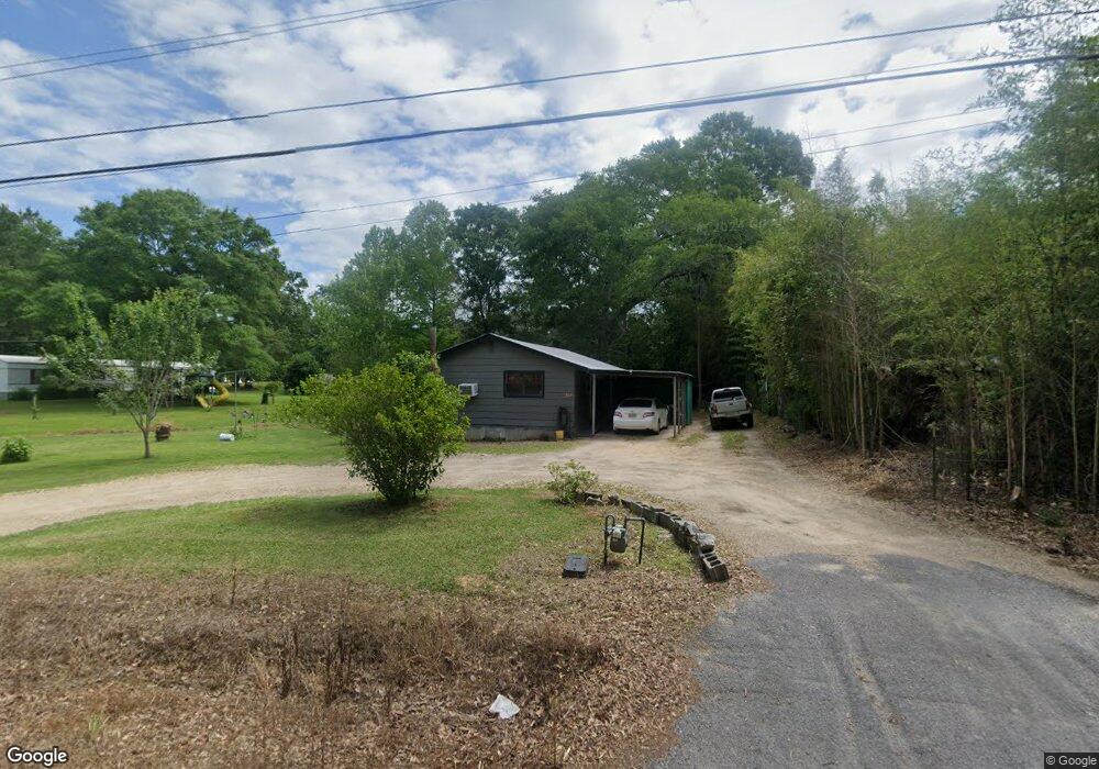 402 Antioch Dr, Laurel, MS 39443 - photo 1