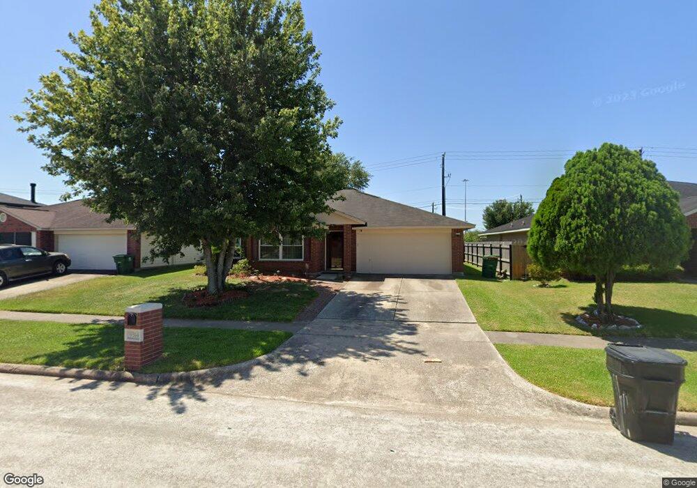 9314 Carmalee St, Houston, TX 77075 - photo 1