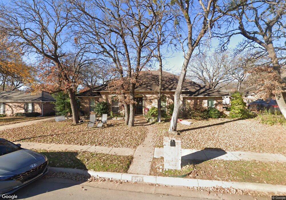 2213 Lakeview Dr, Bedford, TX 76021 - photo 1