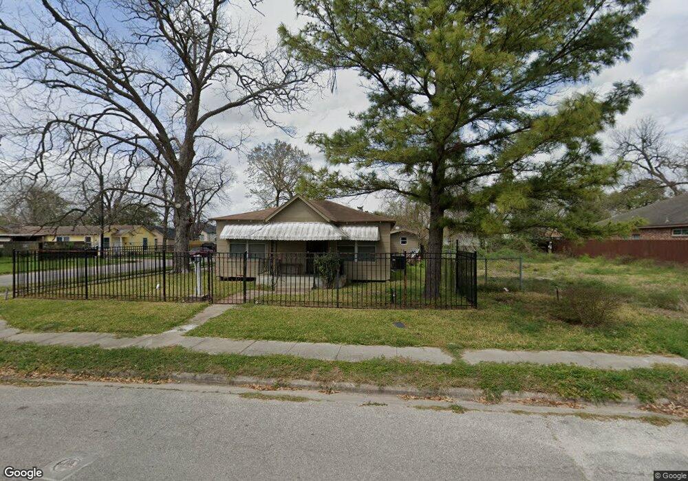 4901 Lucille St, Houston, TX 77026 - photo 1