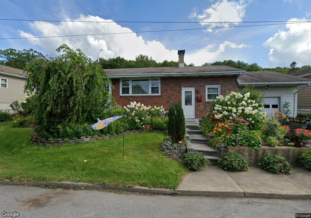 102 Grove St, McAdoo, PA 18237 - photo 1