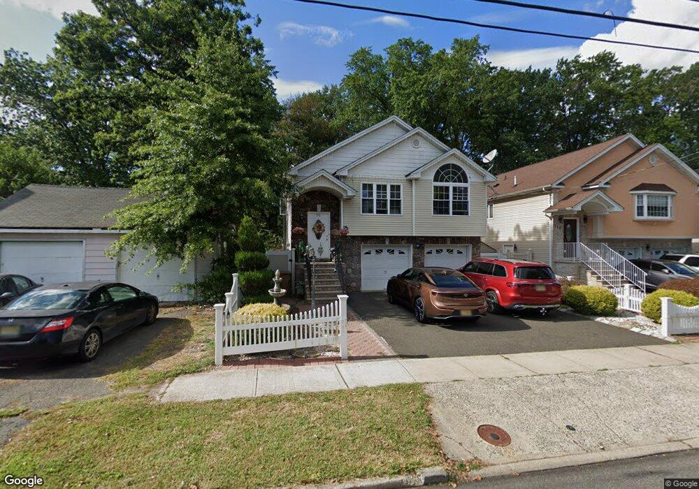 711 E Blancke St, Linden, NJ 07036 - photo 1