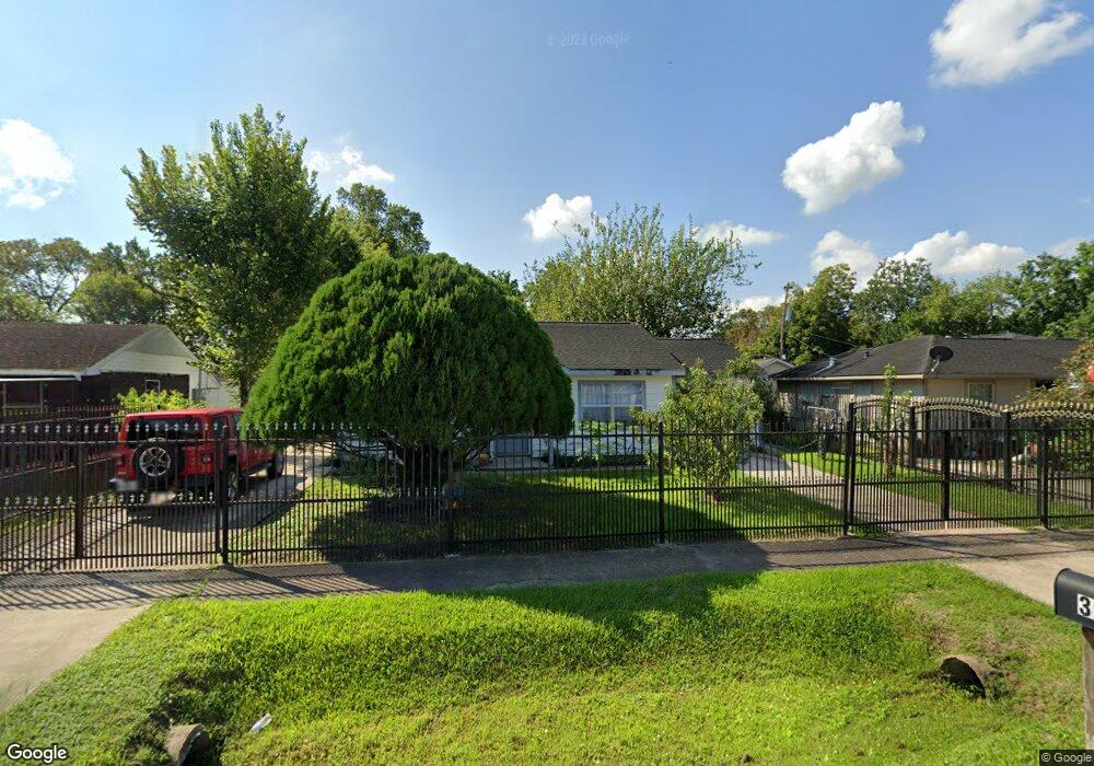 3214 Cedar Hill Ln, Houston, TX 77093 - photo 1