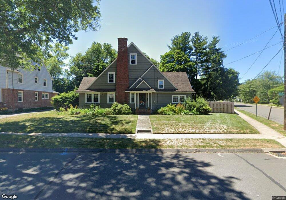 49 Hillcrest Rd, Windsor, CT 06095 - photo 1