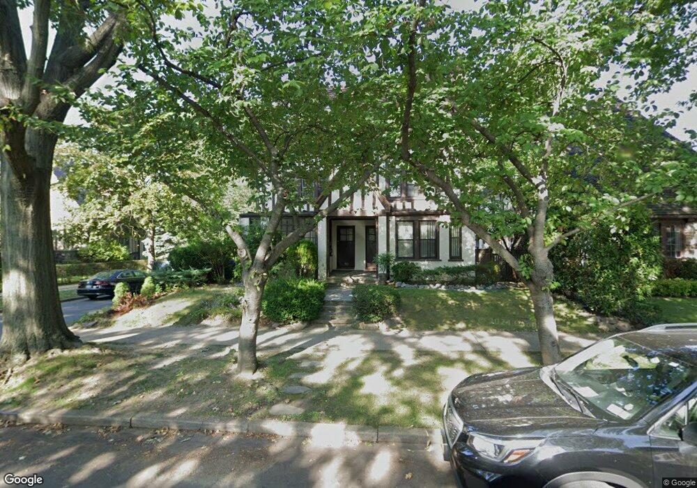 50 Greenway N unit 2, Forest Hills, NY 11375 - photo 1