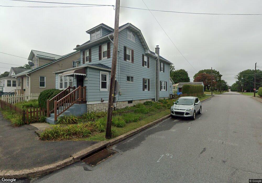 1004 E Chestnut St, Hazleton, PA 18201 - photo 1