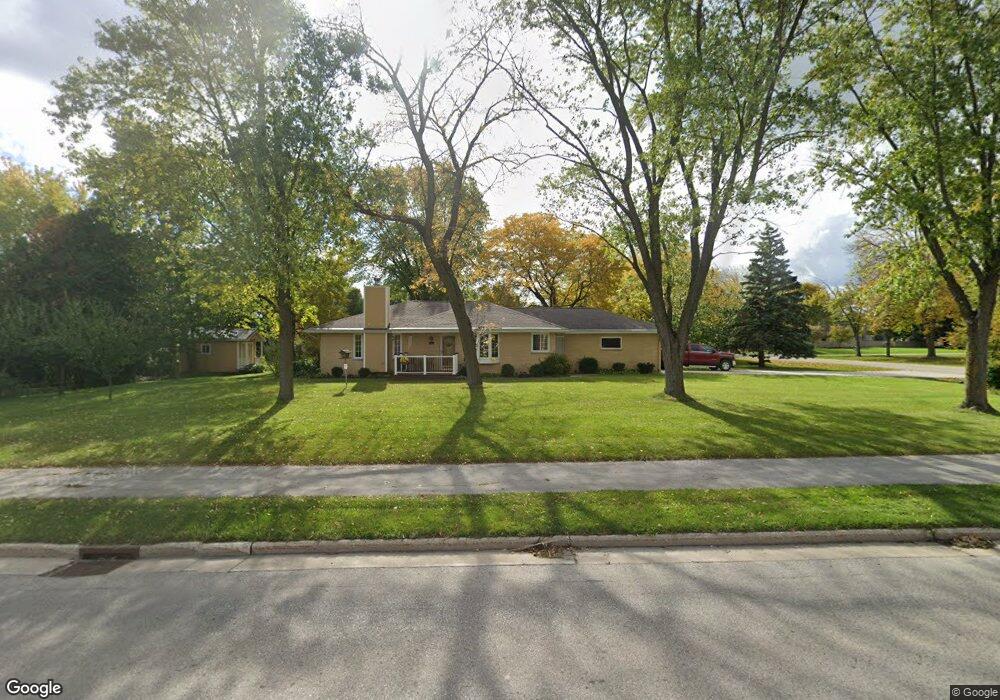 N72W14969 Good Hope Rd, Menomonee Falls, WI 53051 - photo 1