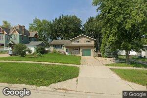 114 Walnut St, Wenona, IL 61377