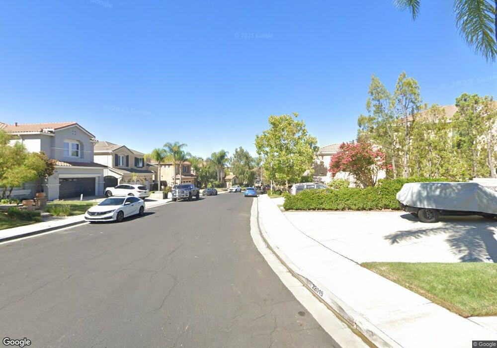 22017 Gold Canyon Dr, Santa Clarita, CA 91390 - photo 1