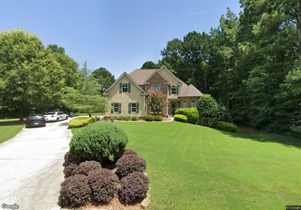 34 Beaconsfield Dr, Sharpsburg, GA 30277 - photo 1