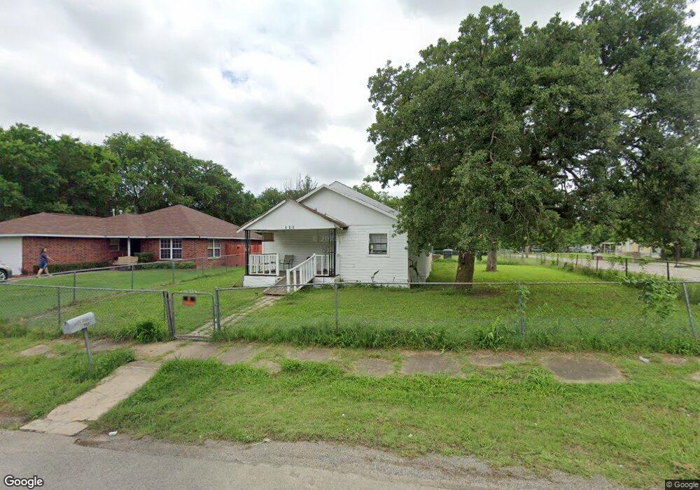 702 2nd Ave NE, Ardmore, OK 73401 - photo 1