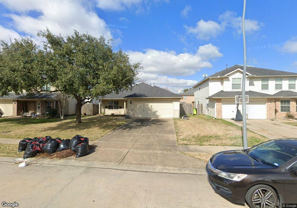 1006 Harrisburg Ct, Rosenberg, TX 77471 - photo 1