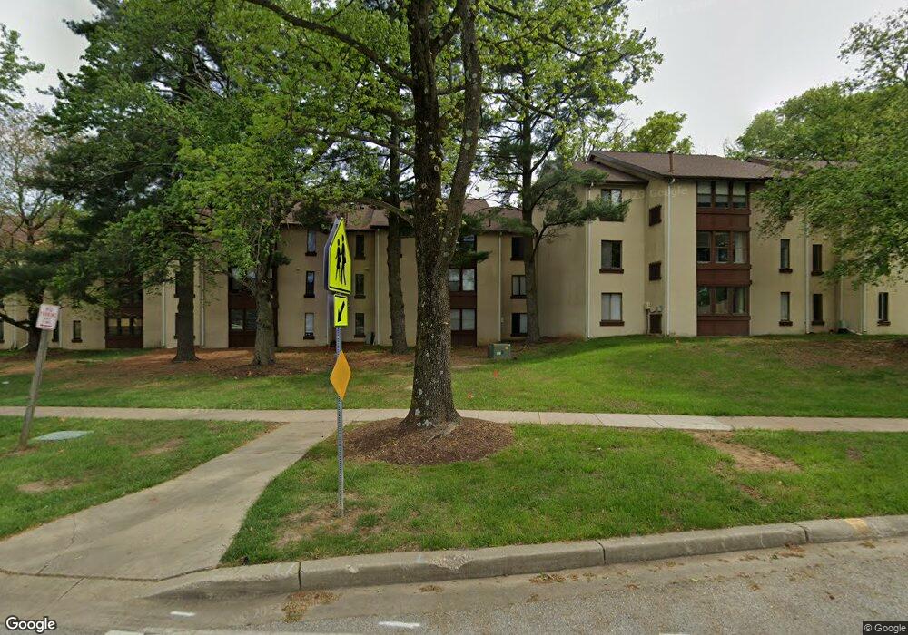 9627 White Acre Rd unit B-3, Columbia, MD 21045 - photo 1