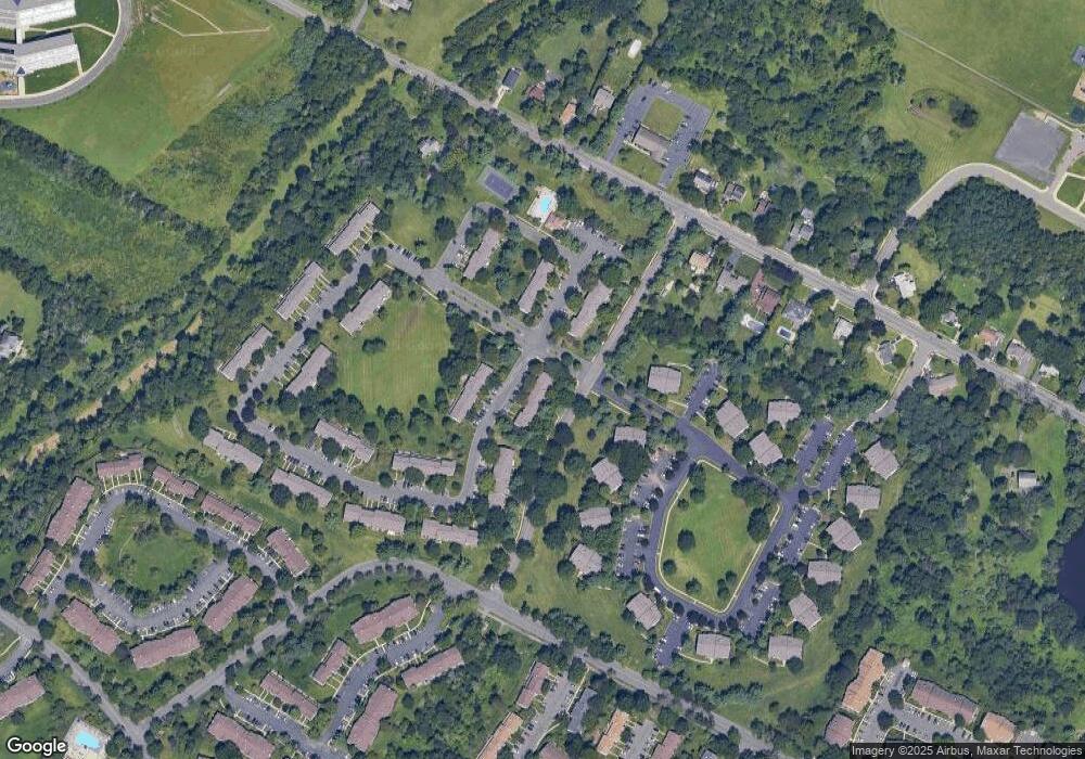 1 Pear Tree Ln, Franklin Park, NJ 08823 - photo 1