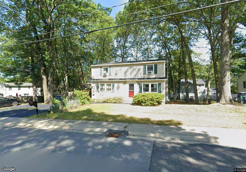 66 Robin Hood Rd, Nashua, NH 03062 - photo 1