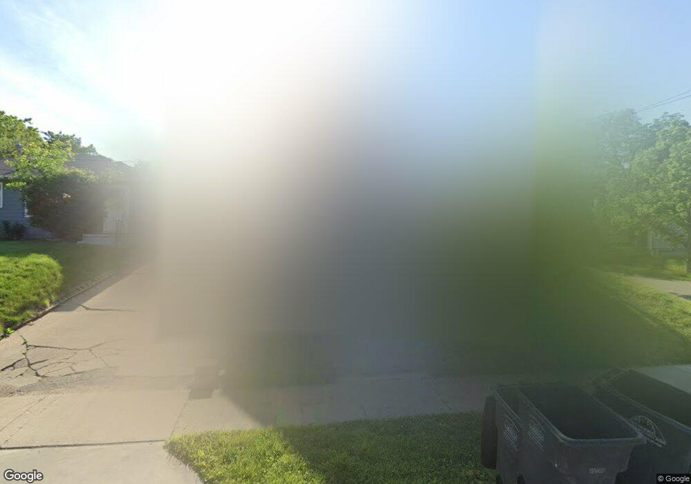 3203 1st St, Des Moines, IA 50313 - photo 1