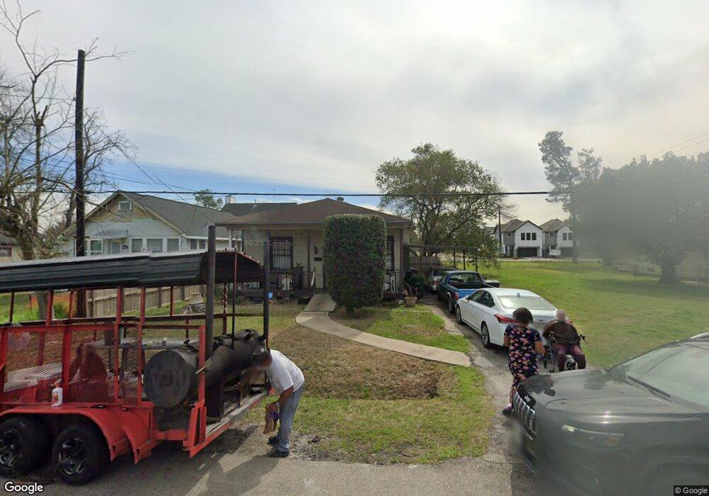 2104 Reid St, Houston, TX 77026 - photo 1