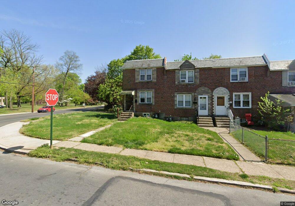 496 Westmont Dr, Darby, PA 19023 - photo 1