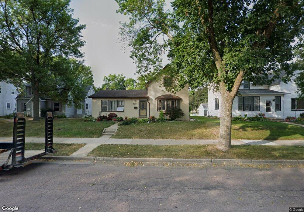 127 N Payne St, New Ulm, MN 56073 - photo 1