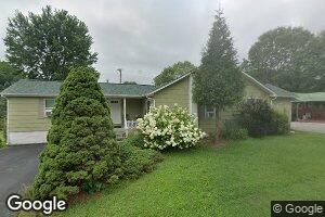 123 Poe St, Sophia, WV 25921