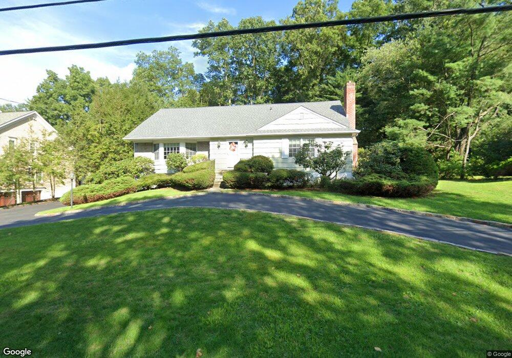 17 Pinehurst Dr, Purchase, NY 10577 - photo 1