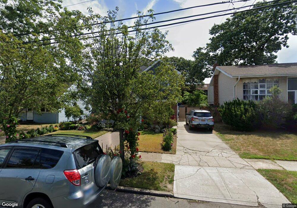 353 Argyle Rd, Cedarhurst, NY 11516 - photo 1