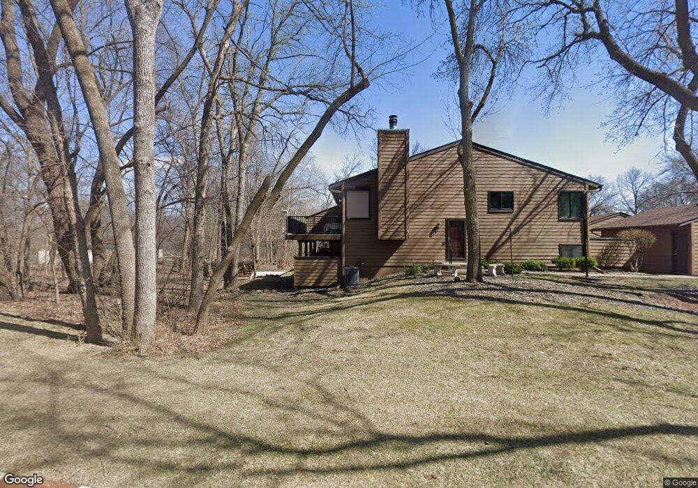 143 W Eagle Lake Dr, Maple Grove, MN 55369 - photo 1