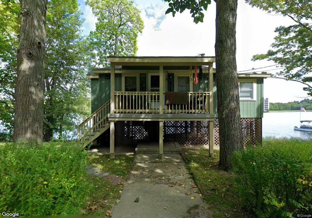 8 Old Stagecoach Rd, Easthampton, MA 01027 - photo 1