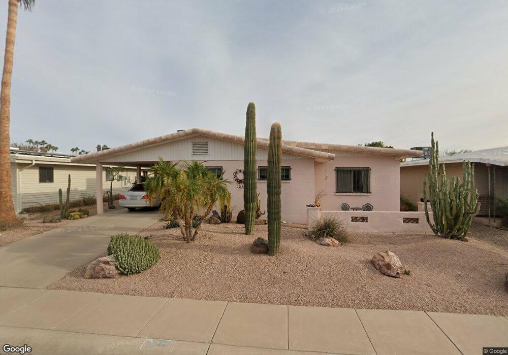 2219 N Middlecoff Dr unit 4, Mesa, AZ 85215 - photo 1