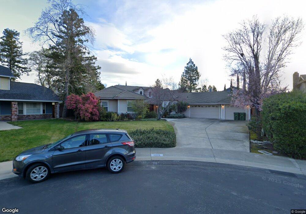 5825 Laguna Breeze Way, Elk Grove, CA 95758 - photo 1