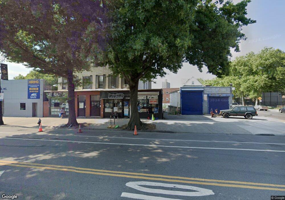 817 Morris Park Ave, Bronx, NY 10462 - photo 1