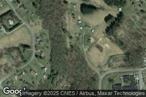 162 School St, Max Meadows, VA 24360