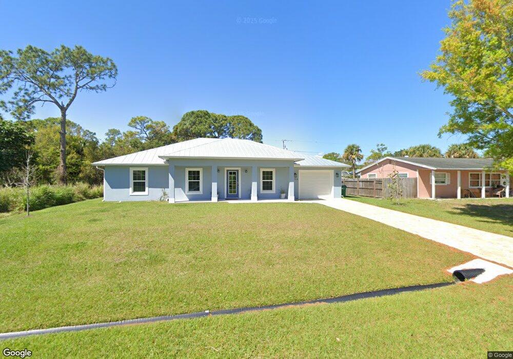 190 Columbus St, Sebastian, FL 32958 - photo 1