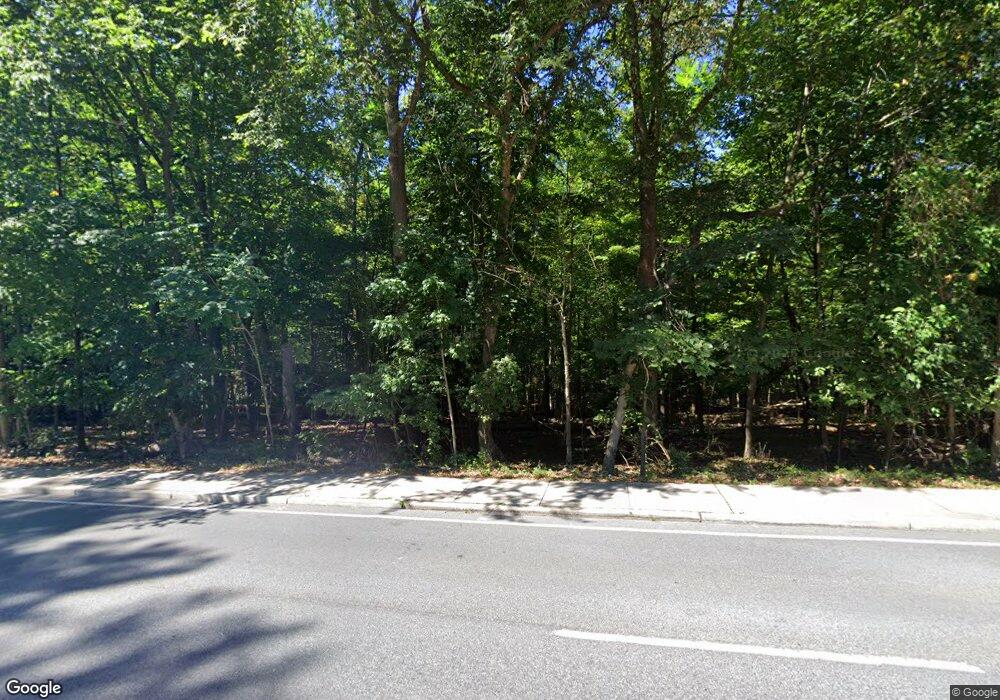 4560 N Charles St, Baltimore, MD 21210 - photo 1