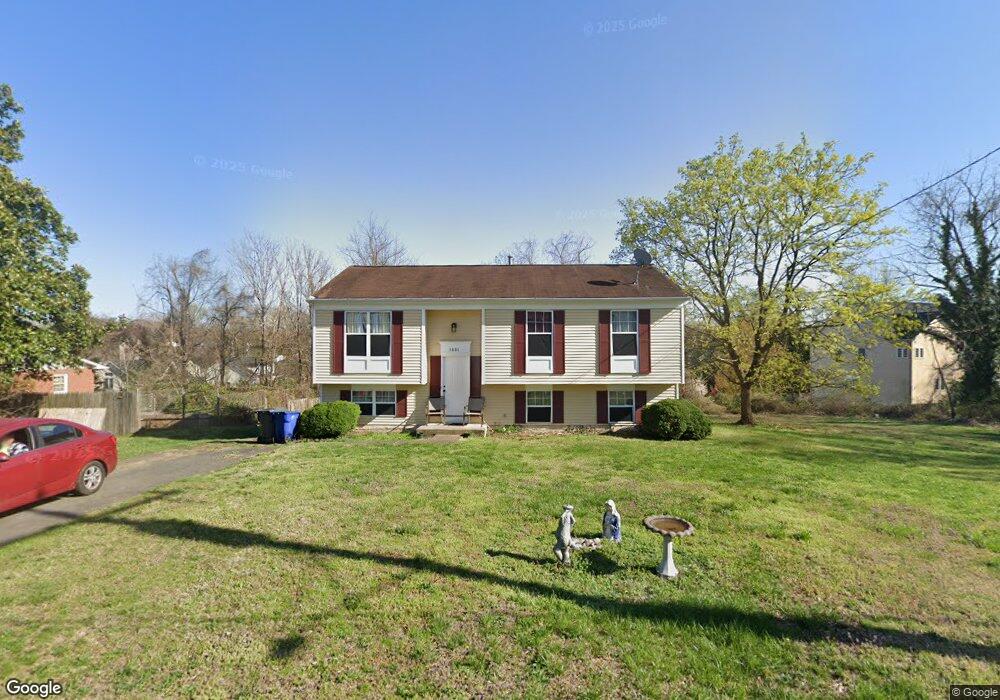 5801 Poplar Ln, Falls Church, VA 22041 - photo 1