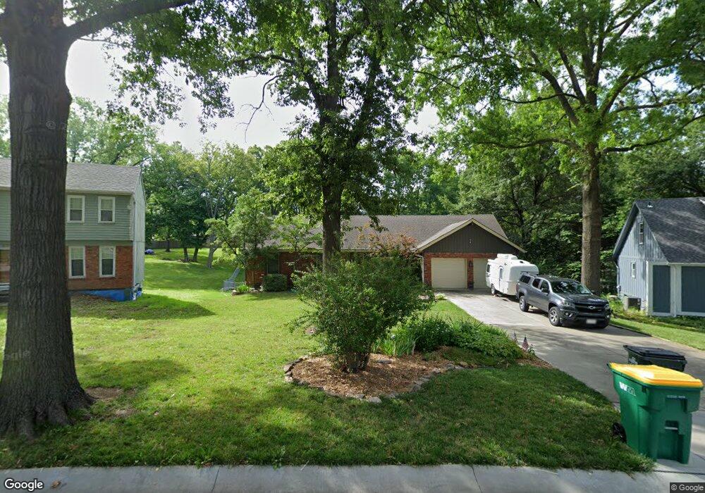 13705 W 70th St, Shawnee, KS 66216 - photo 1